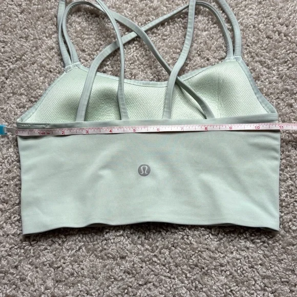 Lululemon Like a Cloud Longline Bra *Light Support, B/C Cup - Picture 2 of 7